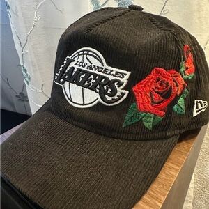 New Era Los Angeles Lakers Corduroy Cap with Rose Embroidery SnapBack Hat